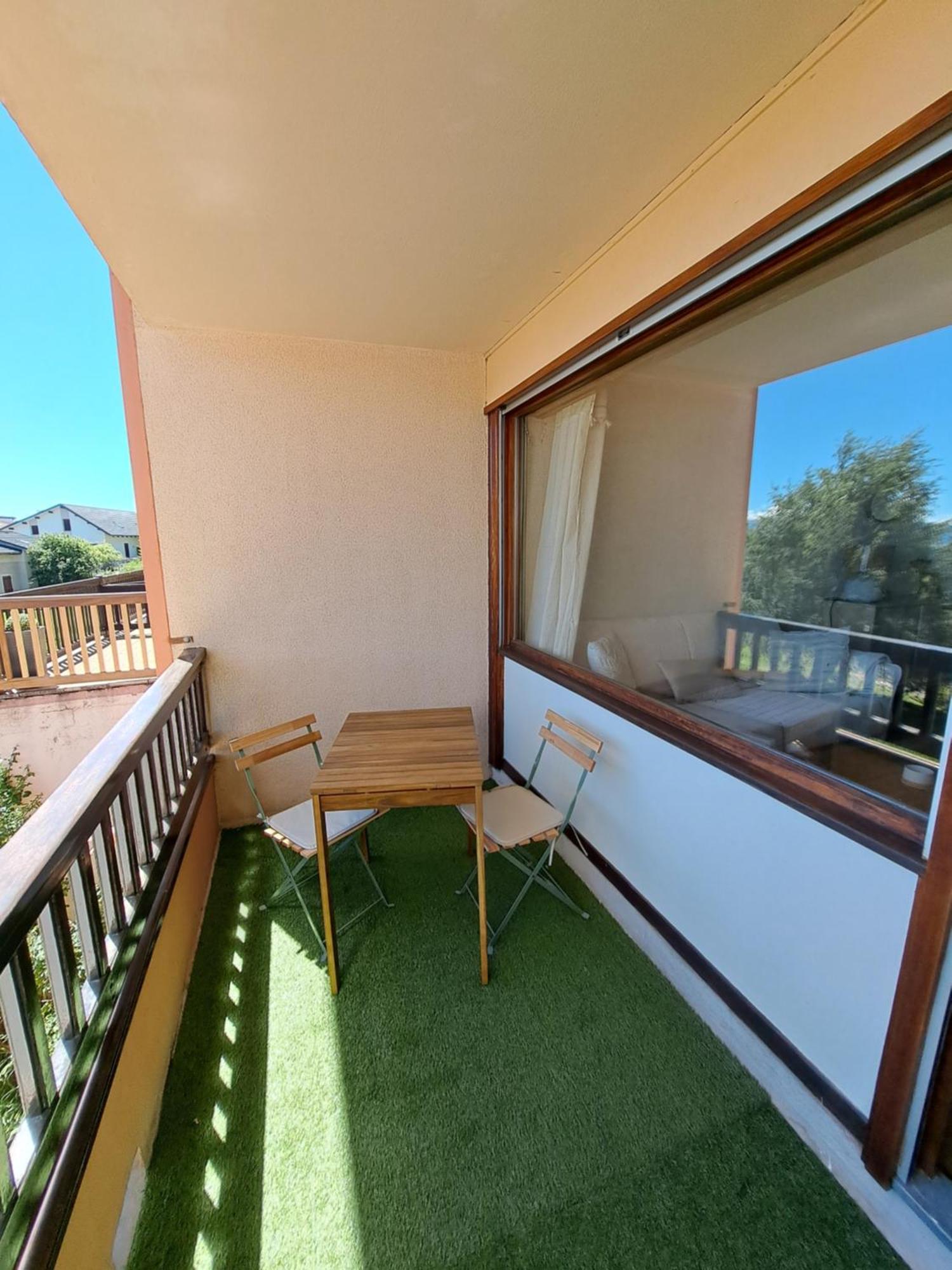 Studio Cabine 4 Couchages, Vue Face Aux Montagnes Font-Romeu-Odeillo-Via Esterno foto