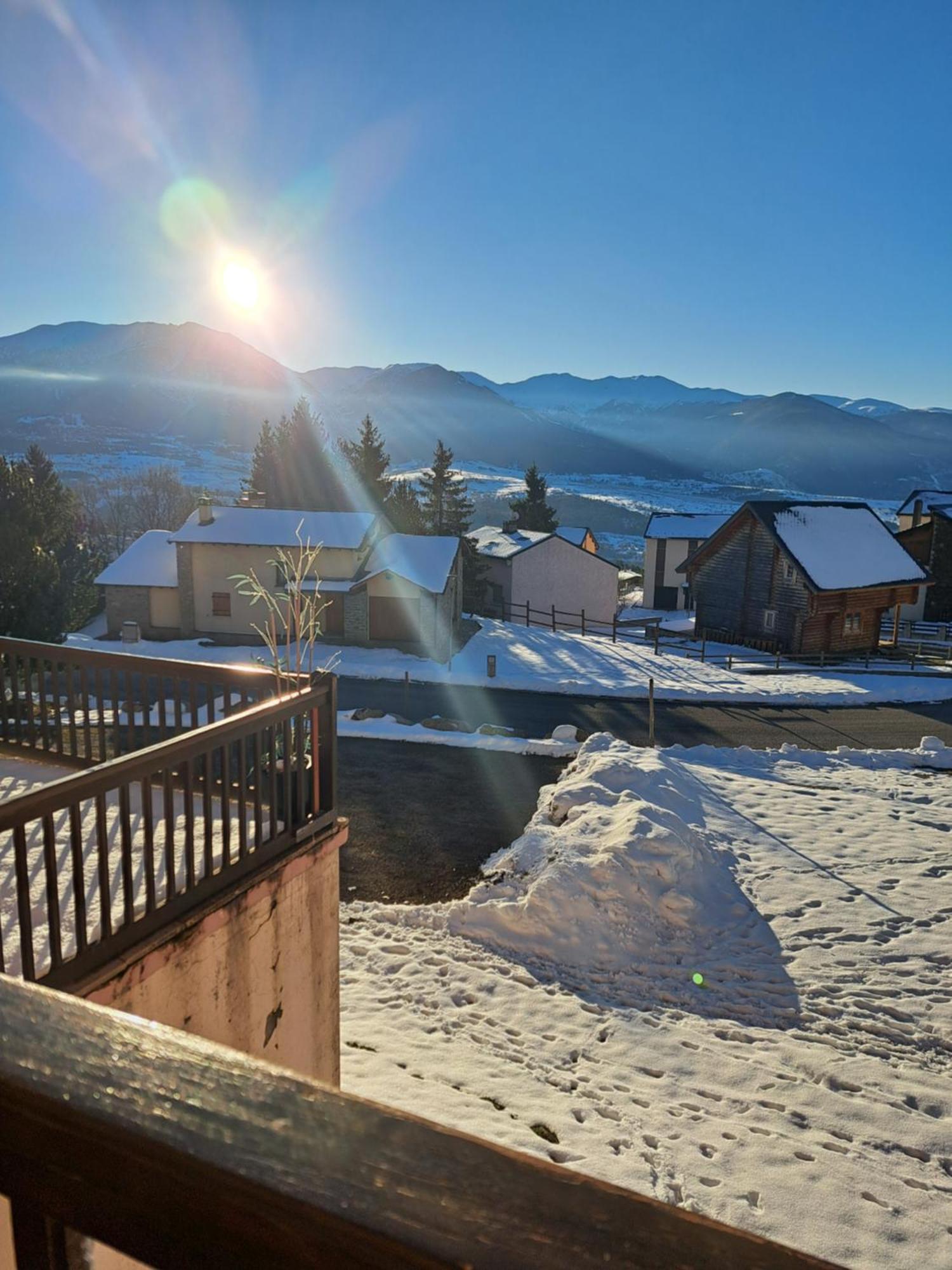 Studio Cabine 4 Couchages, Vue Face Aux Montagnes Font-Romeu-Odeillo-Via Esterno foto